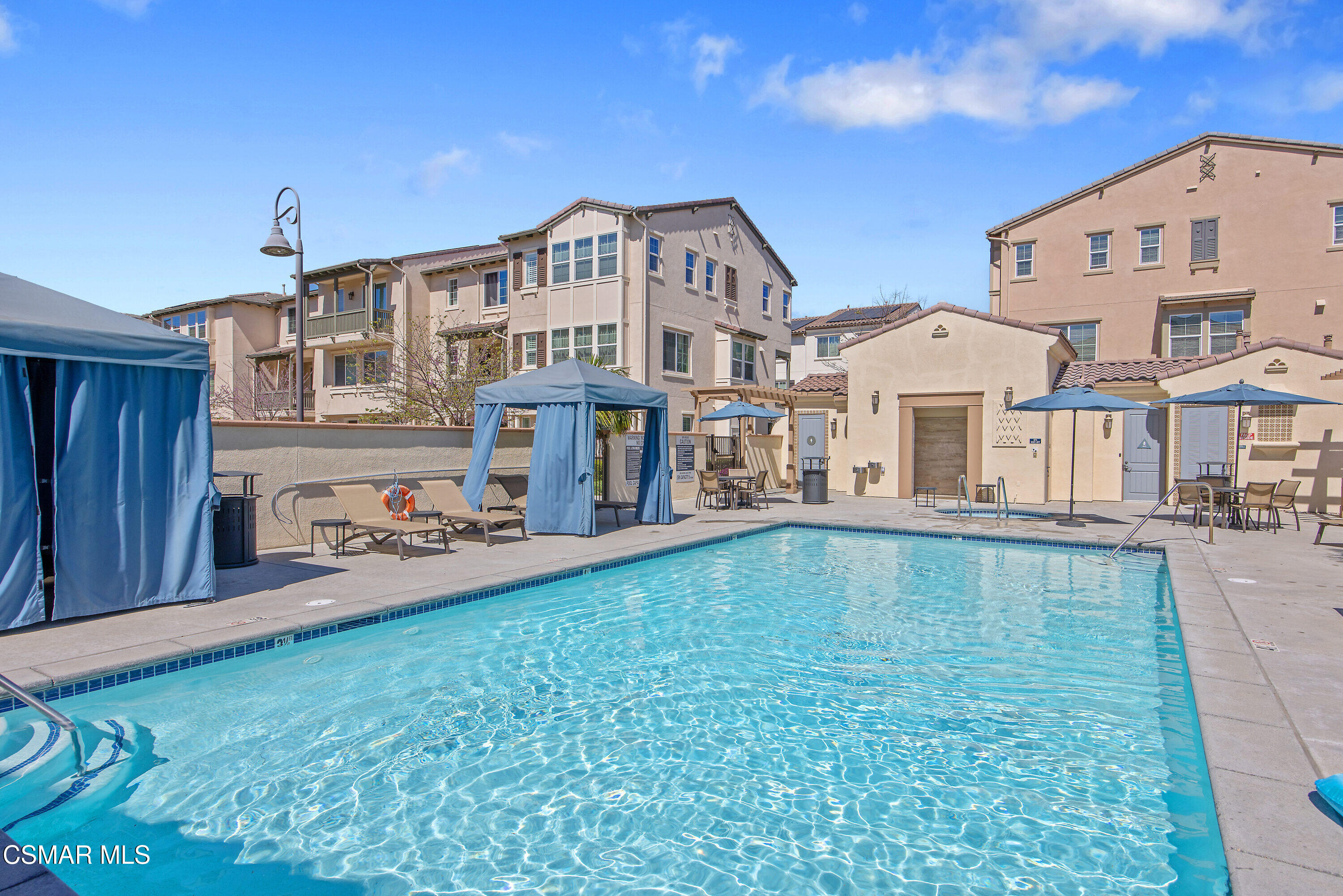 174 Prairie Street Camarillo, CA 93010 - Photo 29 of 35 174 Prairie St Camarillo CA-print-038-01