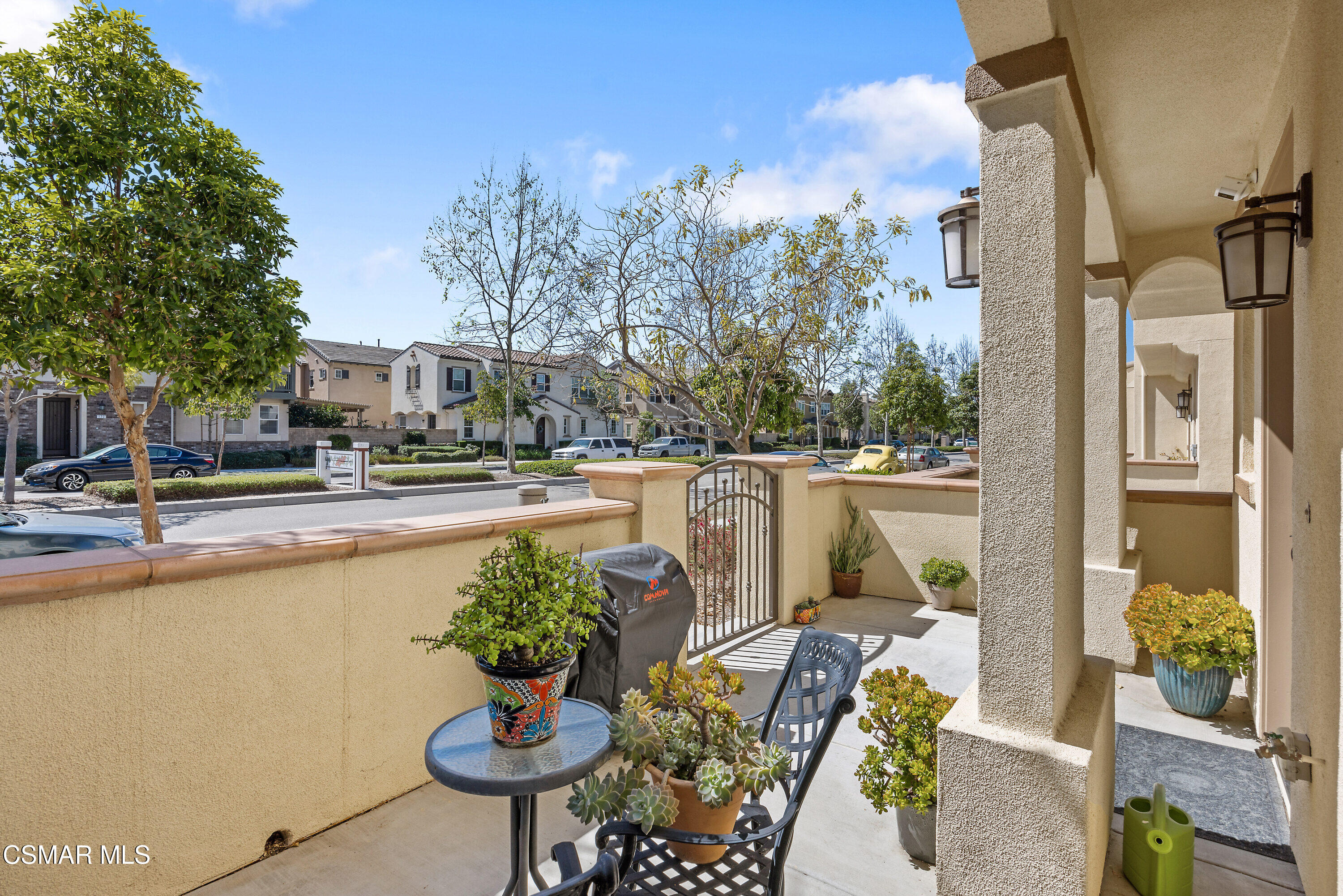 174 Prairie Street Camarillo, CA 93010 - Photo 3 of 35 174 Prairie St Camarillo CA-print-007-00