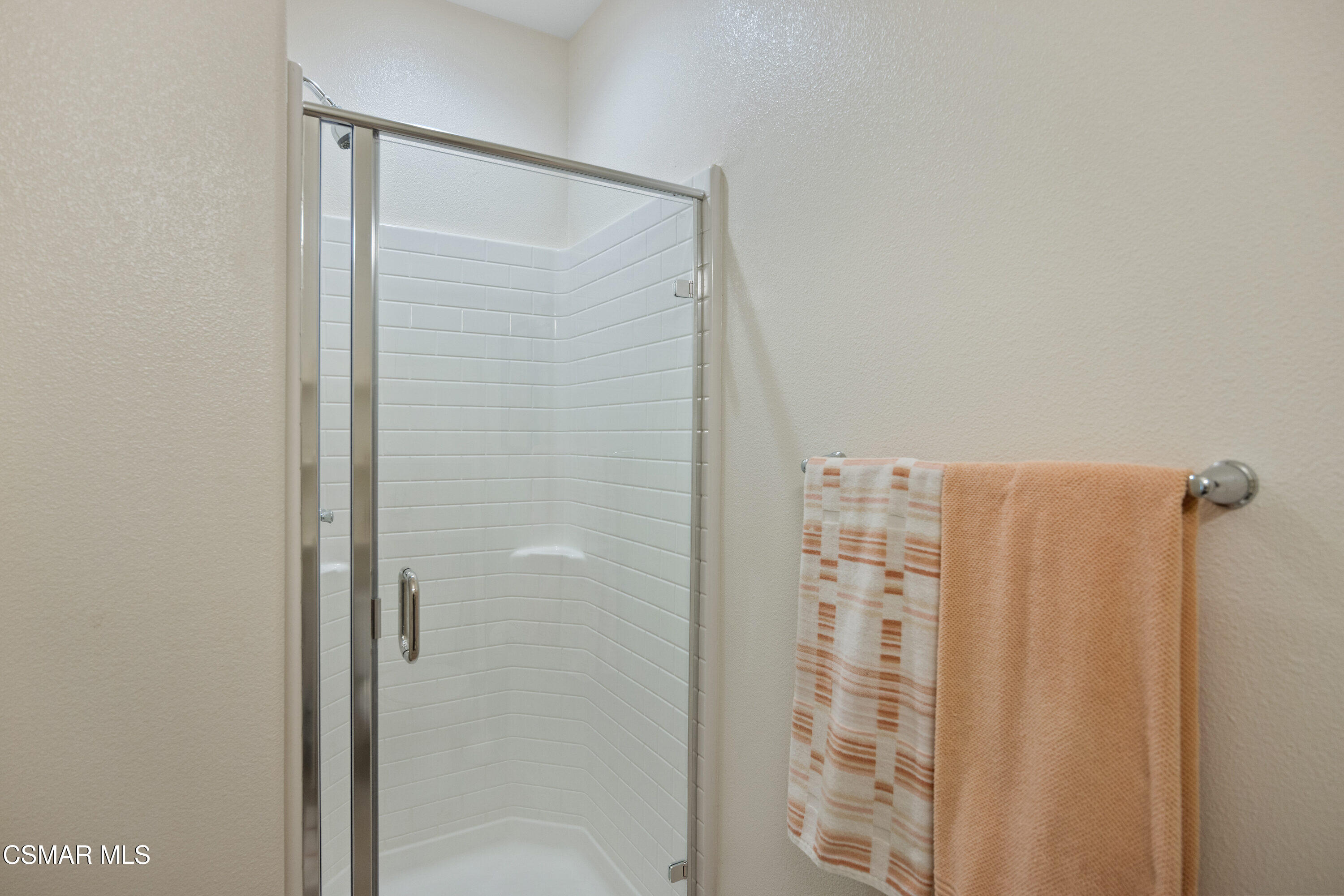 174 Prairie Street Camarillo, CA 93010 - Photo 7 of 35 174 Prairie St Camarillo CA-print-011-02