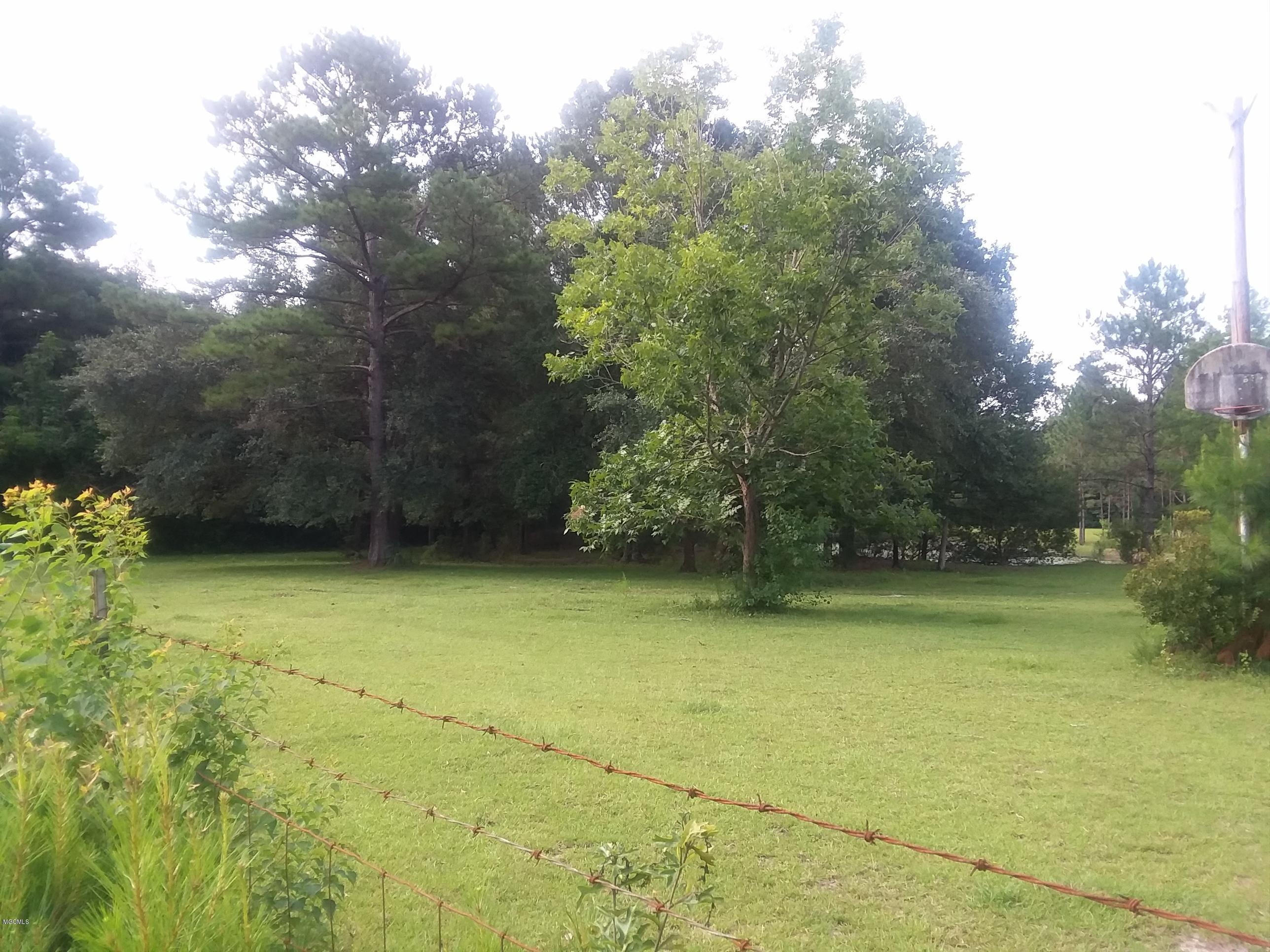9536 Edwin Ladner Road Pass Christian, MS 39571 - Photo 7 of 12 20180722_092340