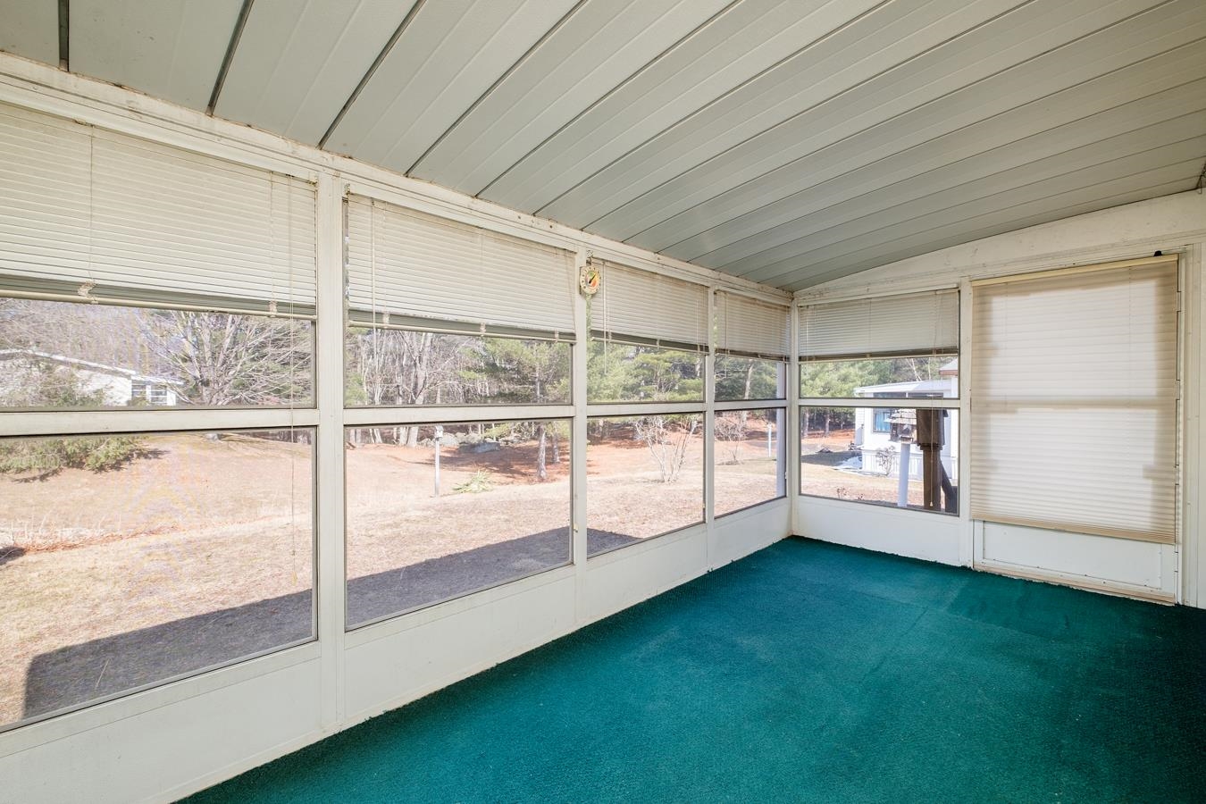 2 Sagamore Lane Rochester, NH 03867 - Photo 11 of 34