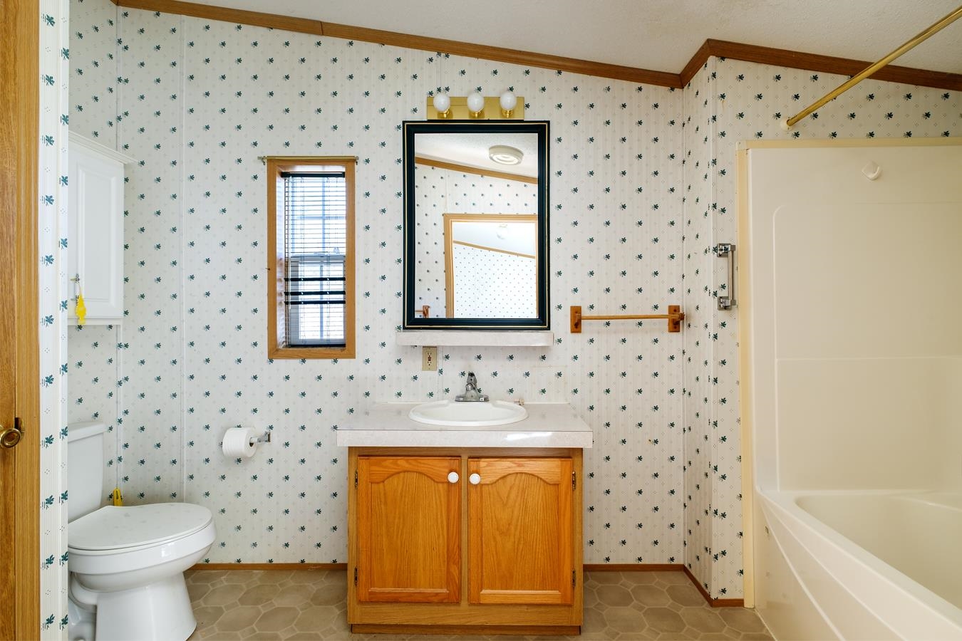 2 Sagamore Lane Rochester, NH 03867 - Photo 21 of 34