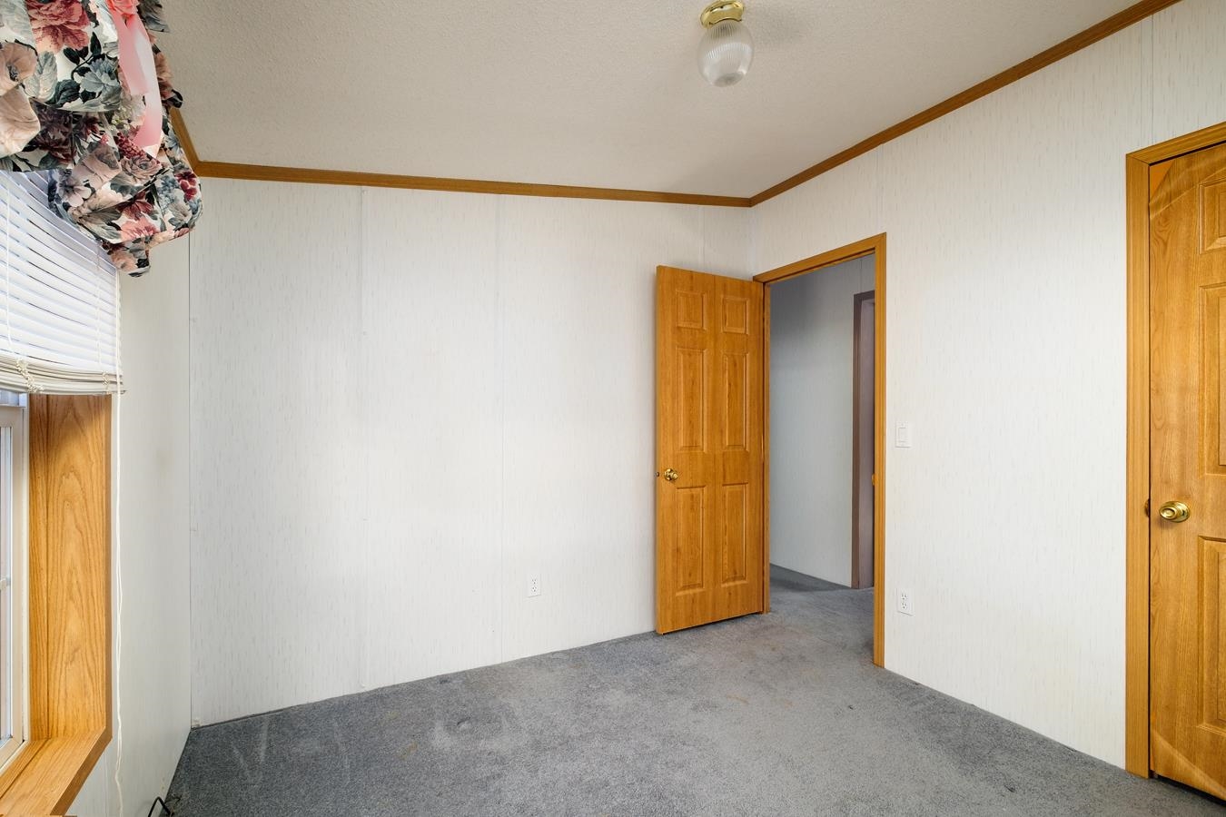 2 Sagamore Lane Rochester, NH 03867 - Photo 27 of 34