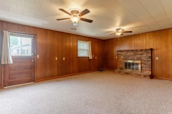 $199,900 | 309 Vista Drive, Mount Vernon, IN 47620