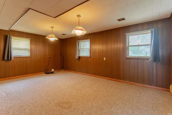 $199,900 | 309 Vista Drive, Mount Vernon, IN 47620