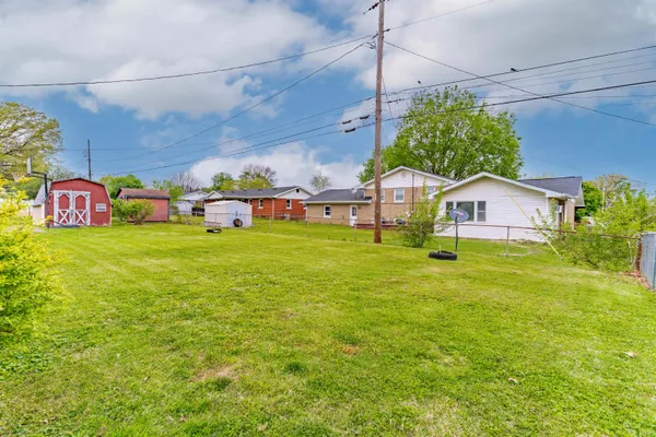 $199,900 | 309 Vista Drive, Mount Vernon, IN 47620