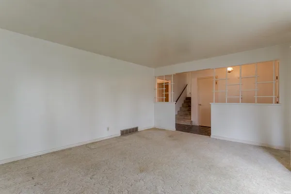 $199,900 | 309 Vista Drive, Mount Vernon, IN 47620