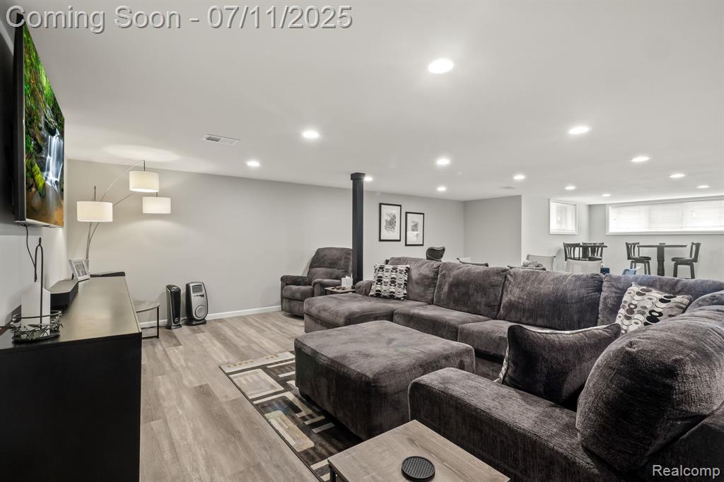 282 Wyngate Drive Rochester, MI 48307 - Photo 40 of 66 Gallery Image 40
