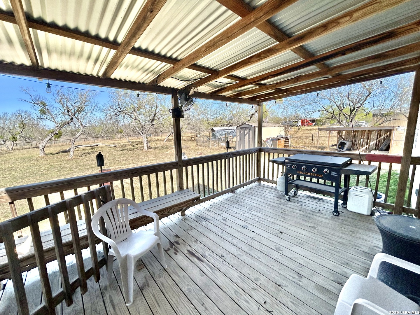 115 4th Street Natalia, TX 78059 - Photo 15 of 48
