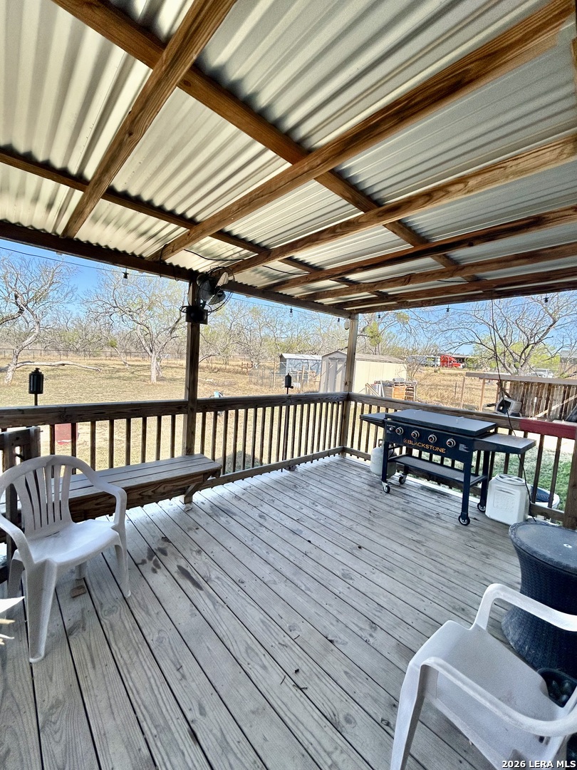 115 4th Street Natalia, TX 78059 - Photo 36 of 48