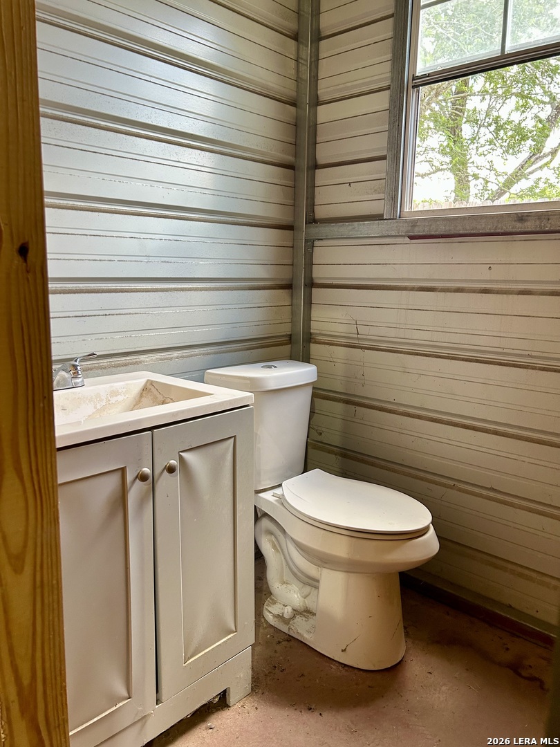 115 4th Street Natalia, TX 78059 - Photo 8 of 48