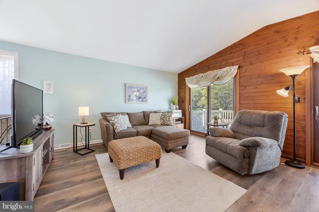 $575,000 | 802 Waterview Drive, Curtis Bay, MD 21226