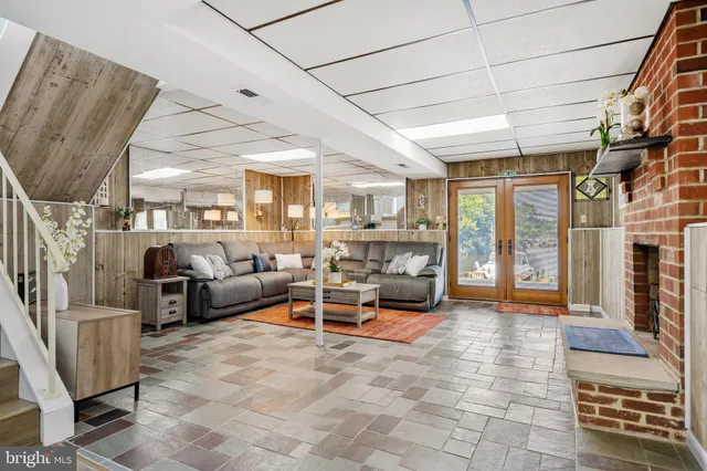 $575,000 | 802 Waterview Drive, Curtis Bay, MD 21226