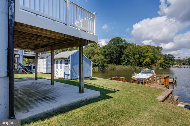 $575,000 | 802 Waterview Drive, Curtis Bay, MD 21226