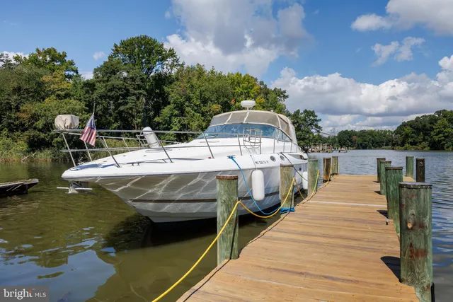 $575,000 | 802 Waterview Drive, Curtis Bay, MD 21226