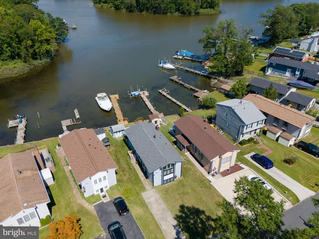 $575,000 | 802 Waterview Drive, Curtis Bay, MD 21226
