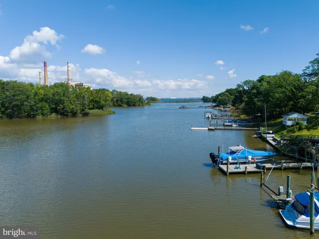 $575,000 | 802 Waterview Drive, Curtis Bay, MD 21226