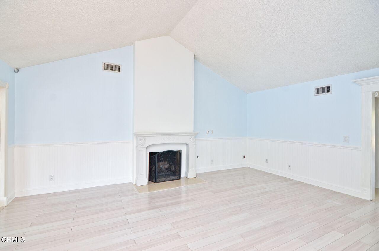 533 North Altura Road Arcadia, CA 91007 - Photo 13 of 29 Great room