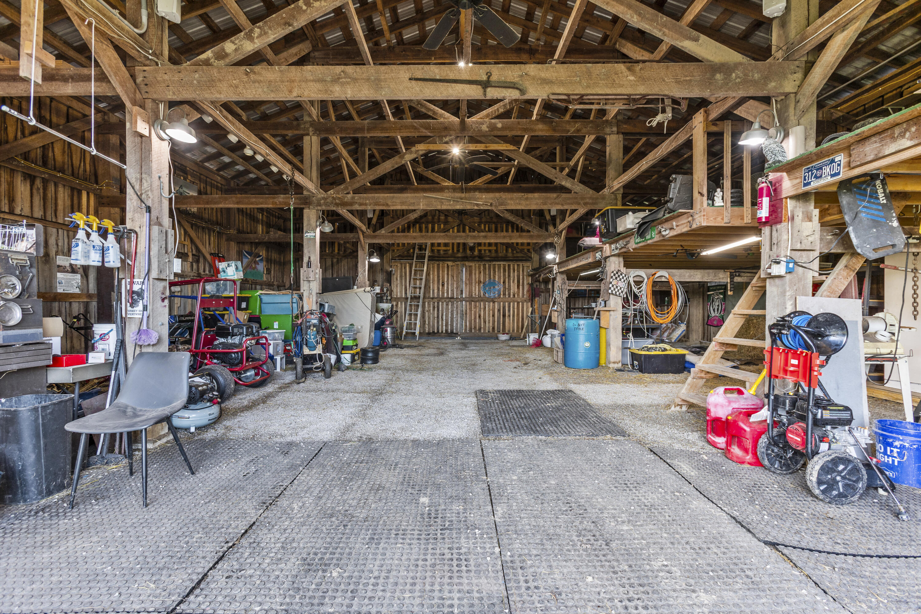 8353 Wades Mill Road Mount Sterling, KY 40353 - Photo 55 of 58 I82A4100