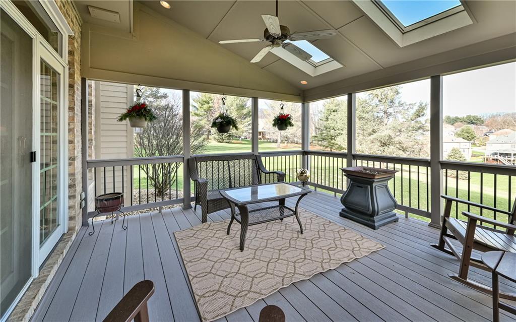 316 Rustin Way Wexford, PA 15090 - Photo 3 of 24 Gallery Image 3