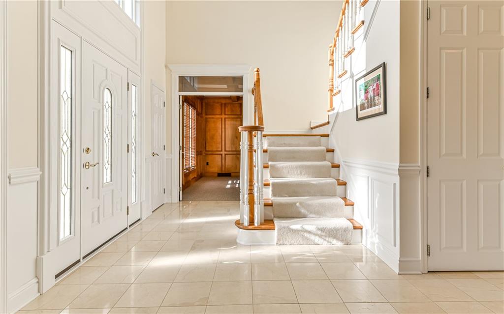316 Rustin Way Wexford, PA 15090 - Photo 8 of 24 Gallery Image 8