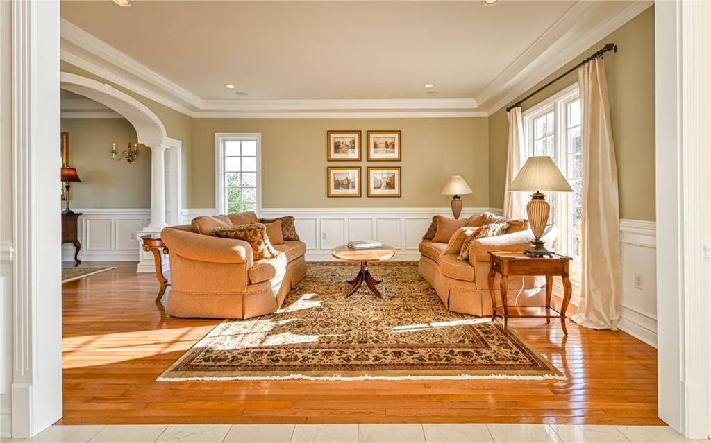 316 Rustin Way Wexford, PA 15090 - Photo 10 of 24 Gallery Image 10