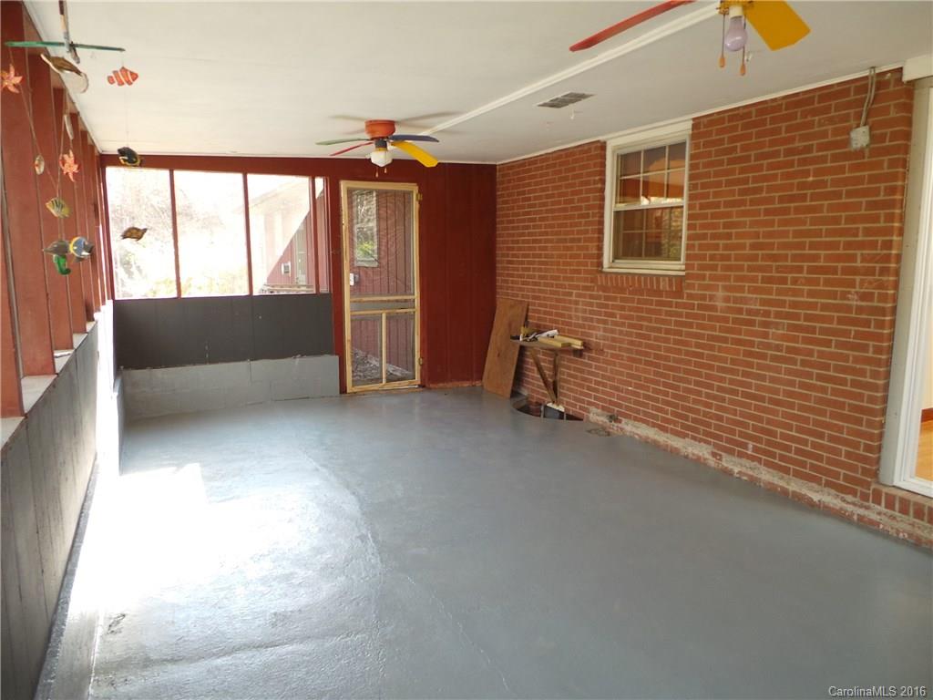55 Buck Shoals Road Arden, NC 28704 - Photo 3 of 16 Gallery Image 3