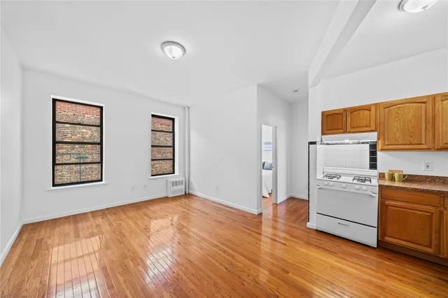 $415,000 | 1608 Amsterdam Avenue, Unit 4B | Hamilton Heights