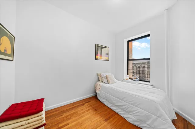 $415,000 | 1608 Amsterdam Avenue, Unit 4B | Hamilton Heights