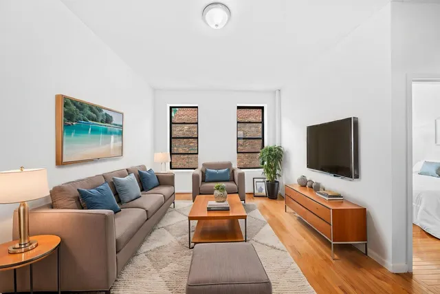 $415,000 | 1608 Amsterdam Avenue, Unit 4B | Hamilton Heights