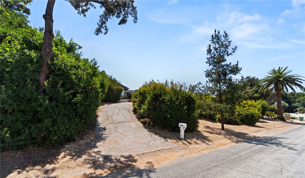 3242 North Rancho La Carlota Road Covina, CA 91724 - Photo 5 of 42