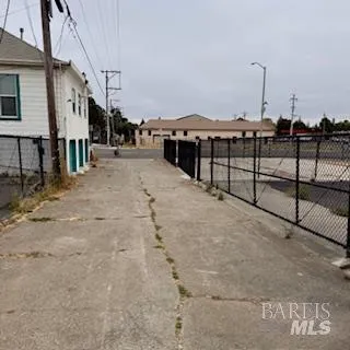 a view of a terrace with sitting area
