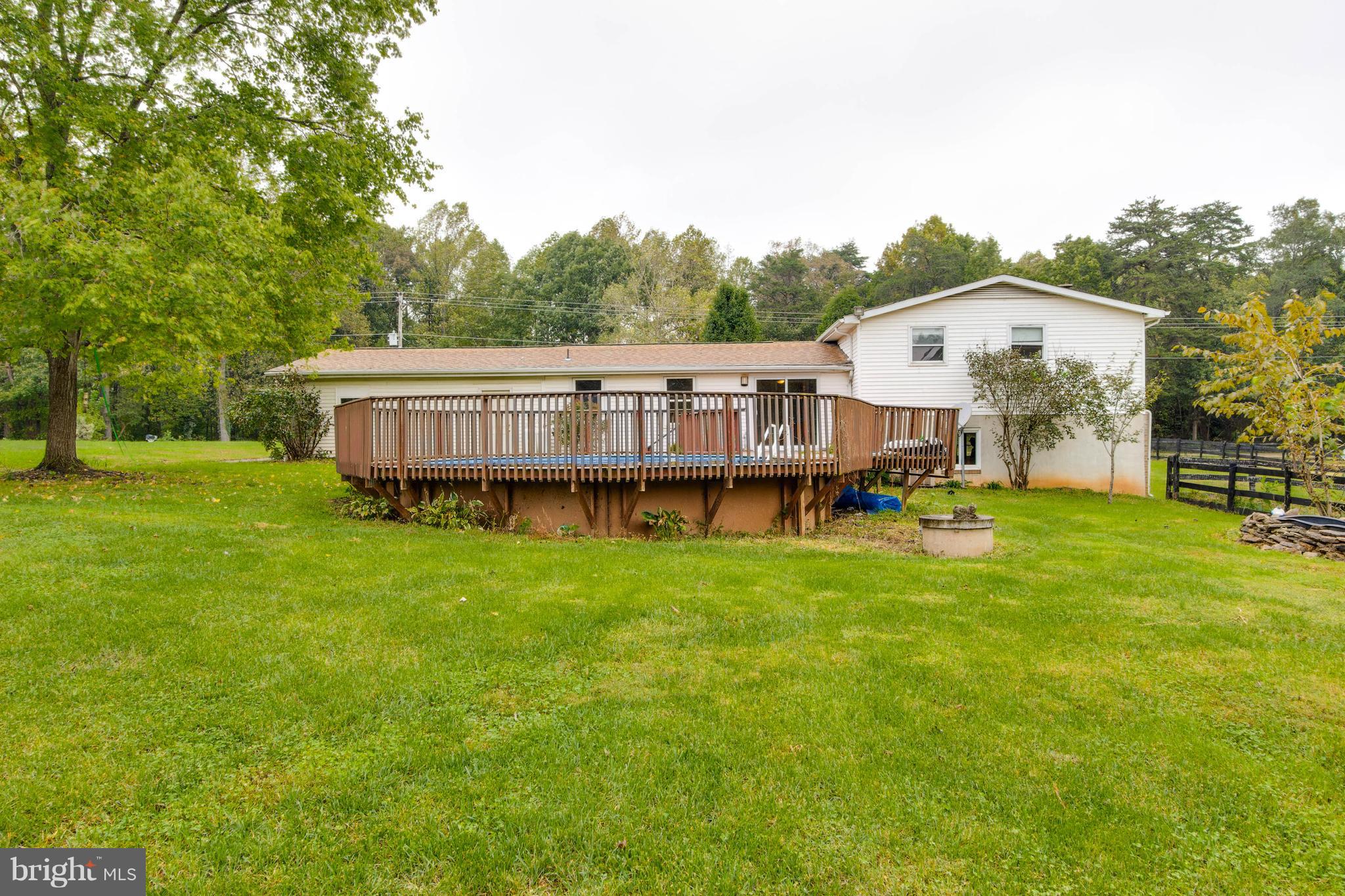 5207 Courtneys Corner Road Sumerduck, VA 22742 - Photo 3 of 30 Exterior (General)