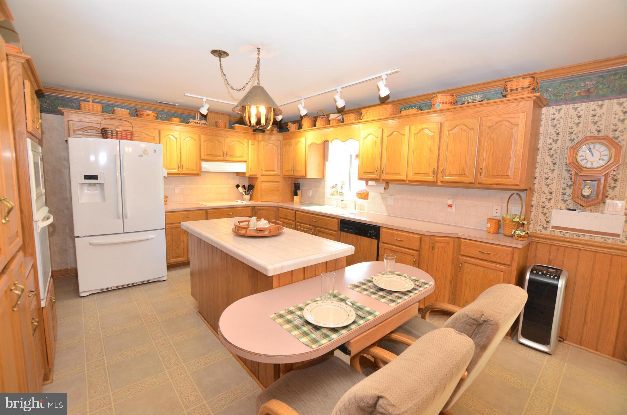 16758 Spielman Road Fairplay, MD 21733 - Photo 11 of 30 Kitchen