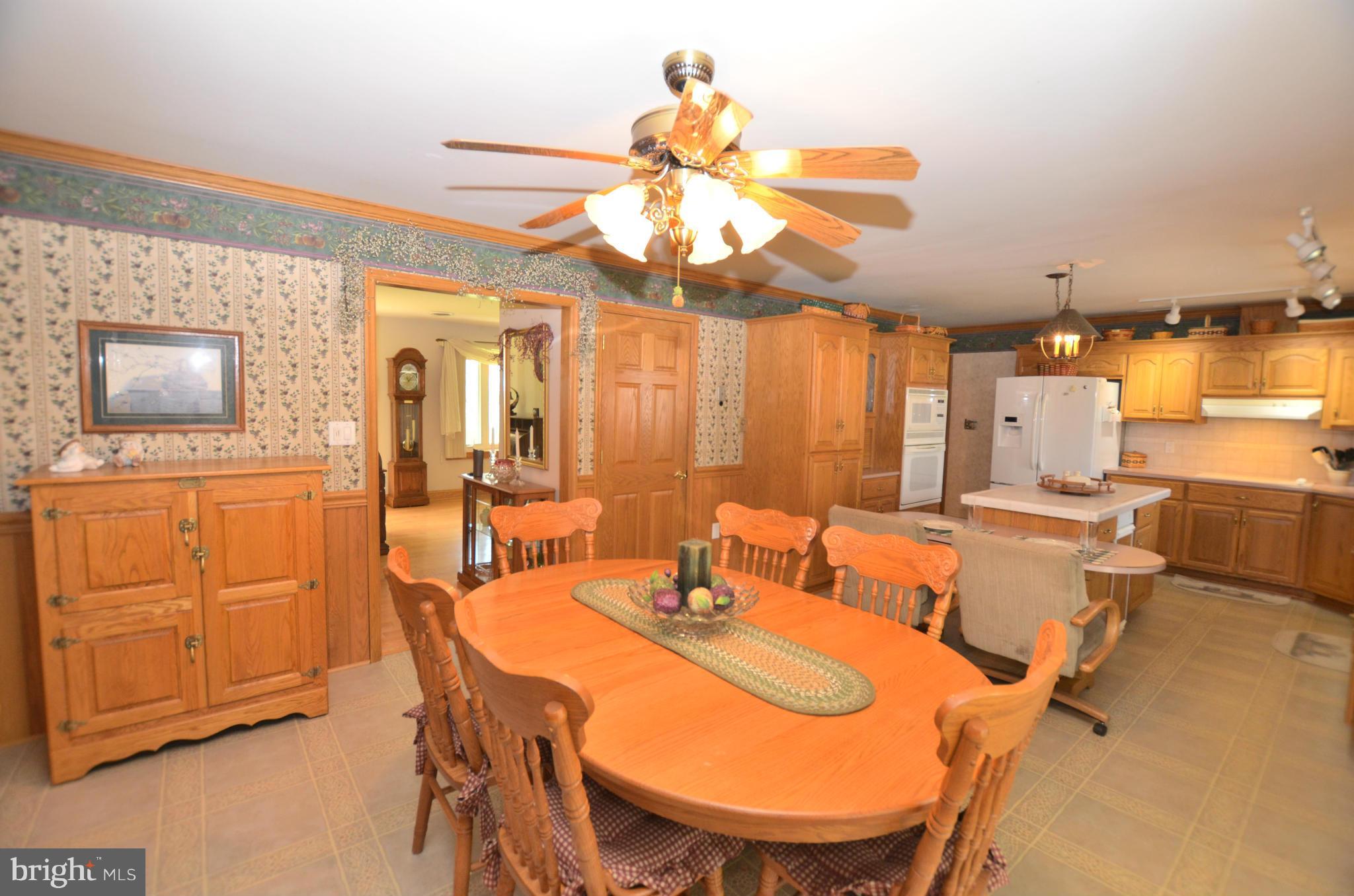 16758 Spielman Road Fairplay, MD 21733 - Photo 5 of 30 Dining Room into Kitchen