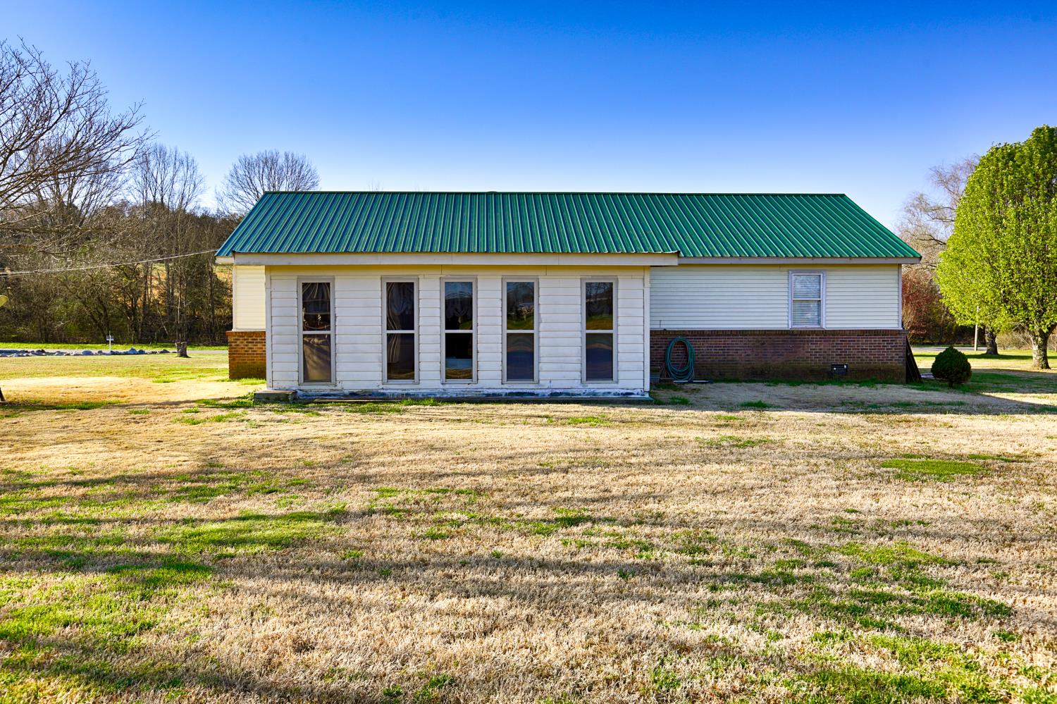 2345 Crescentview Road Pulaski, TN 38478 - Photo 17 of 23 a view of a house with a swimming pool