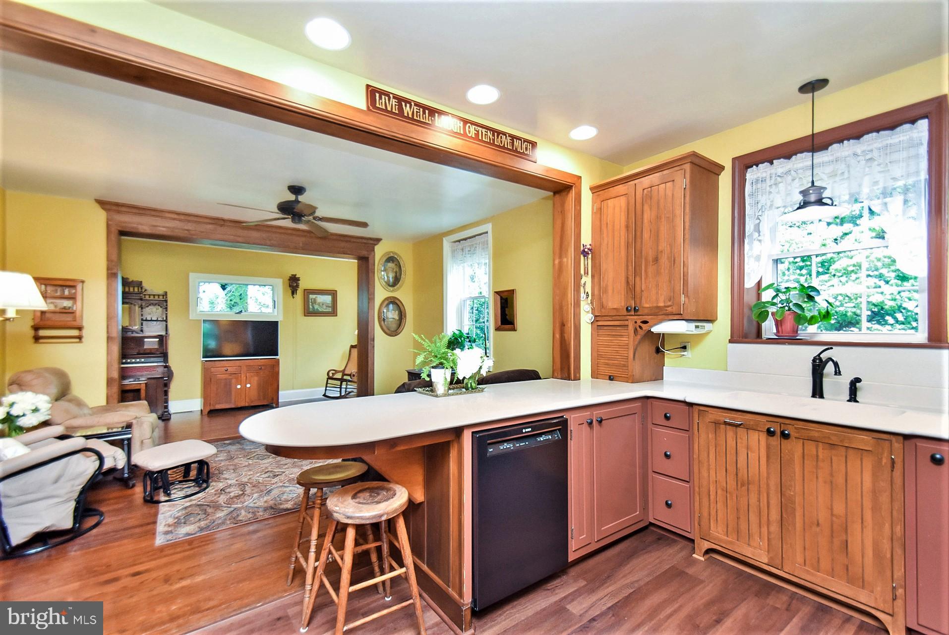 586 Laudermilch Road Hershey, PA 17033 - Photo 13 of 66 Gallery Image 13