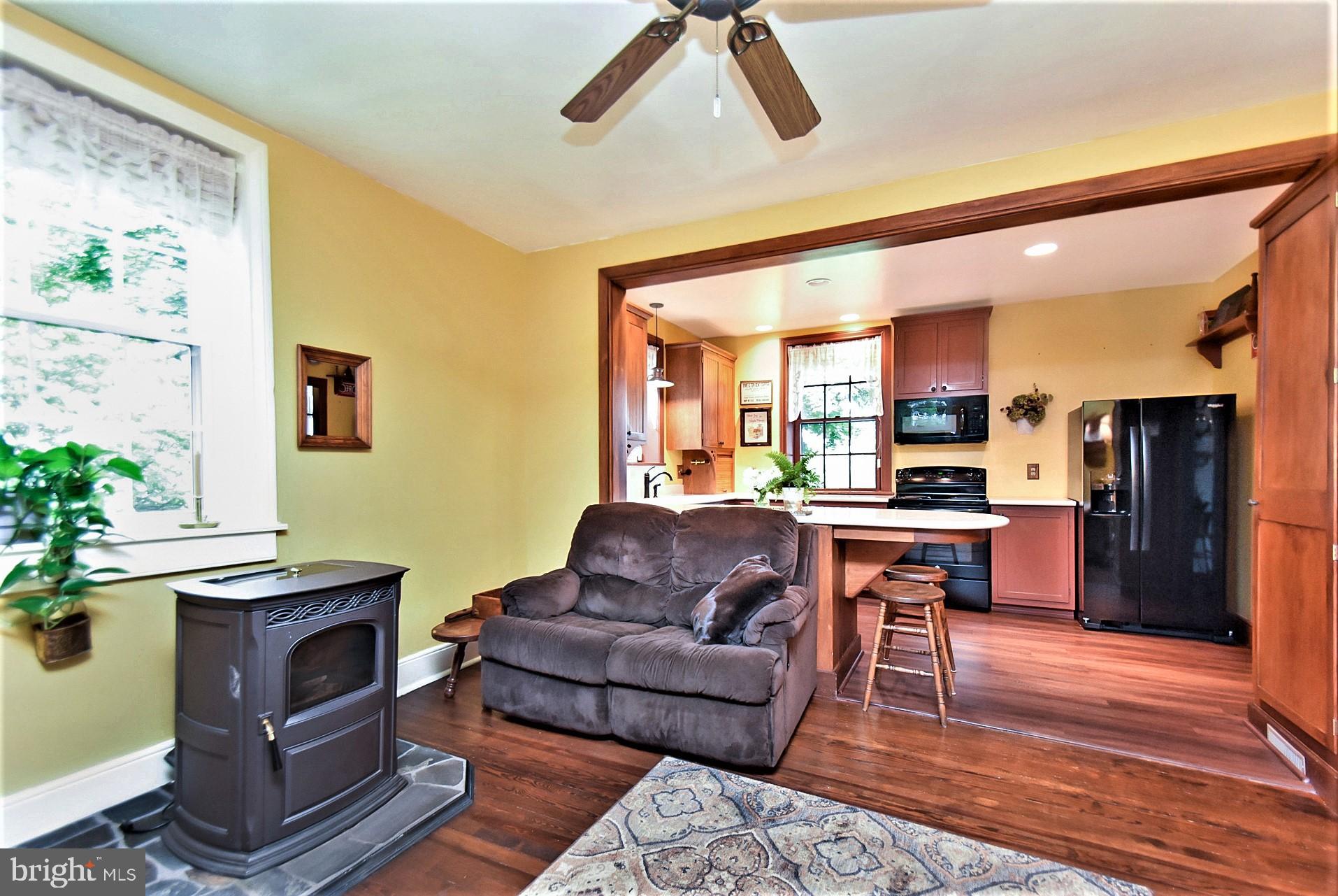 586 Laudermilch Road Hershey, PA 17033 - Photo 16 of 66 Gallery Image 16