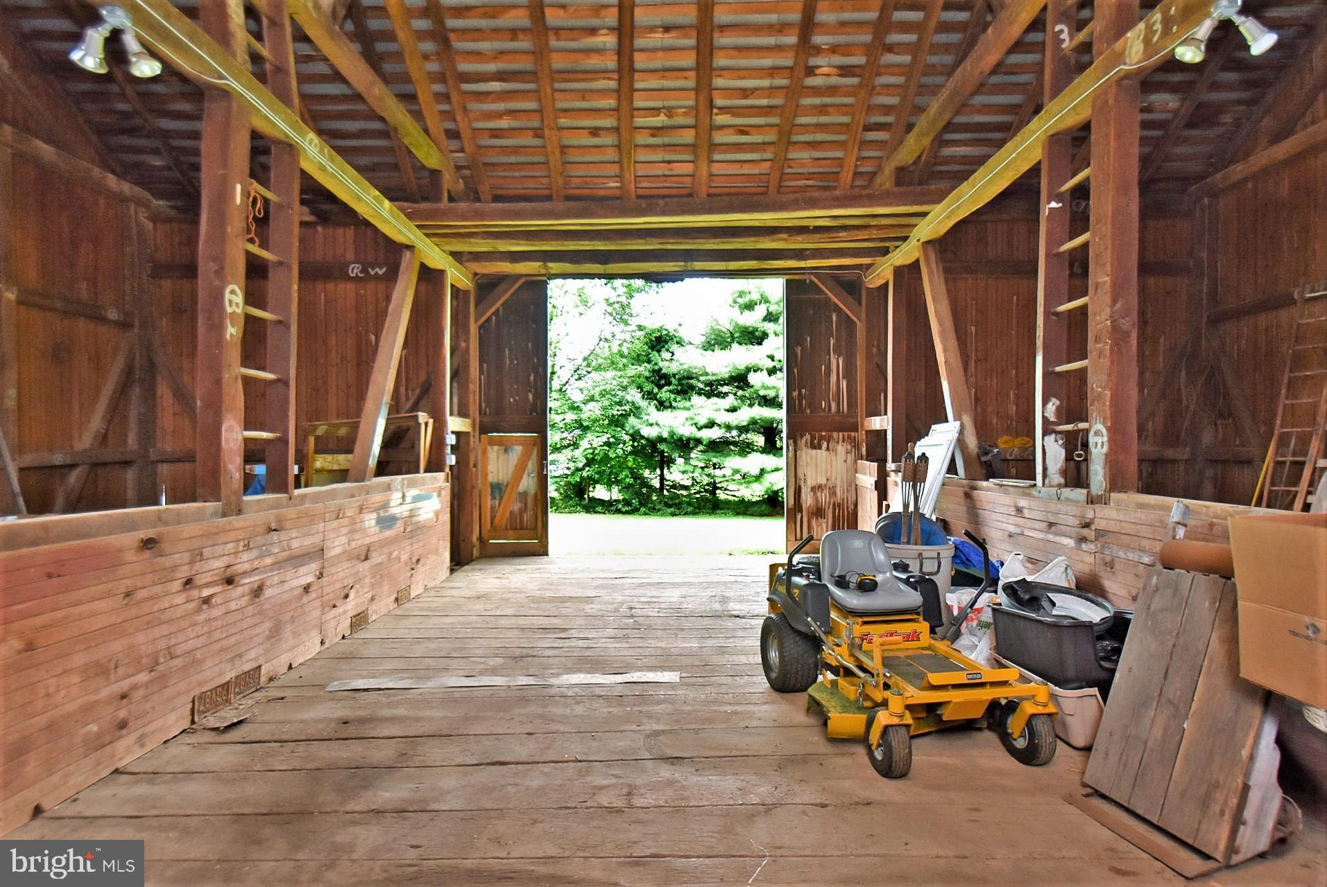 586 Laudermilch Road Hershey, PA 17033 - Photo 42 of 66 Gallery Image 42