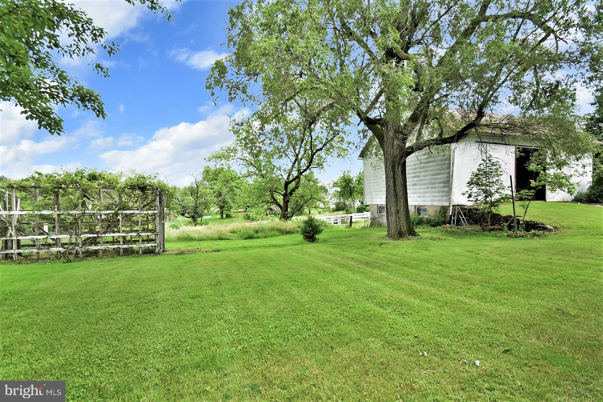 586 Laudermilch Road Hershey, PA 17033 - Photo 44 of 66 Gallery Image 44