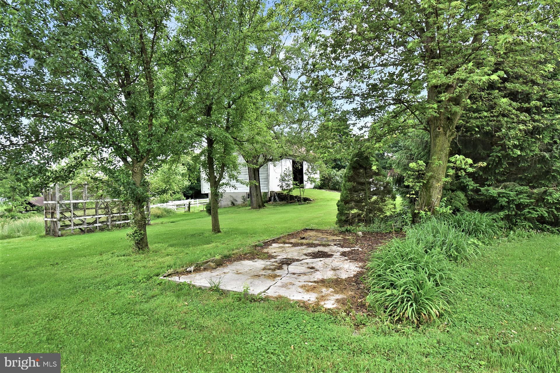 586 Laudermilch Road Hershey, PA 17033 - Photo 45 of 66 Gallery Image 45