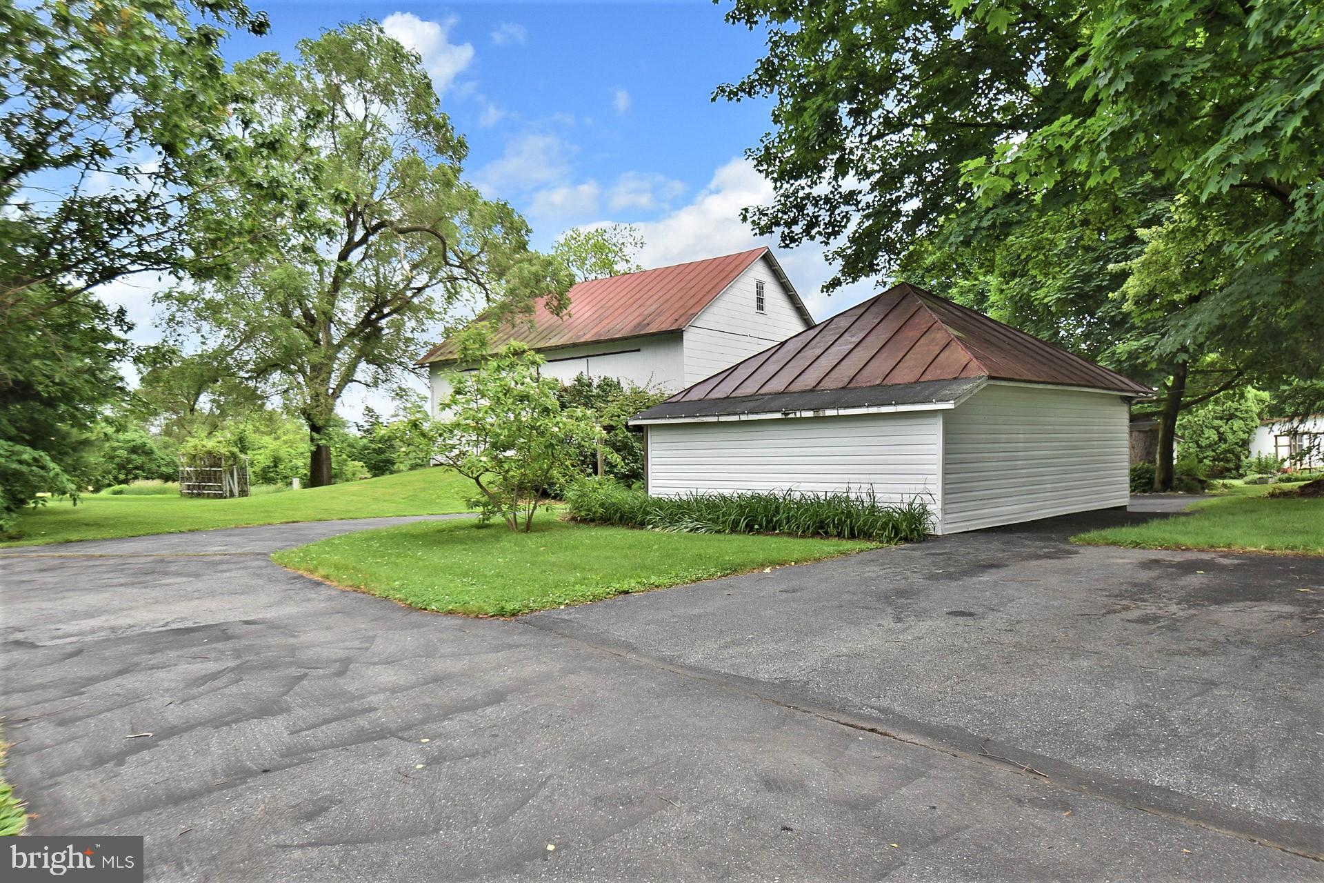 586 Laudermilch Road Hershey, PA 17033 - Photo 65 of 66 Gallery Image 65