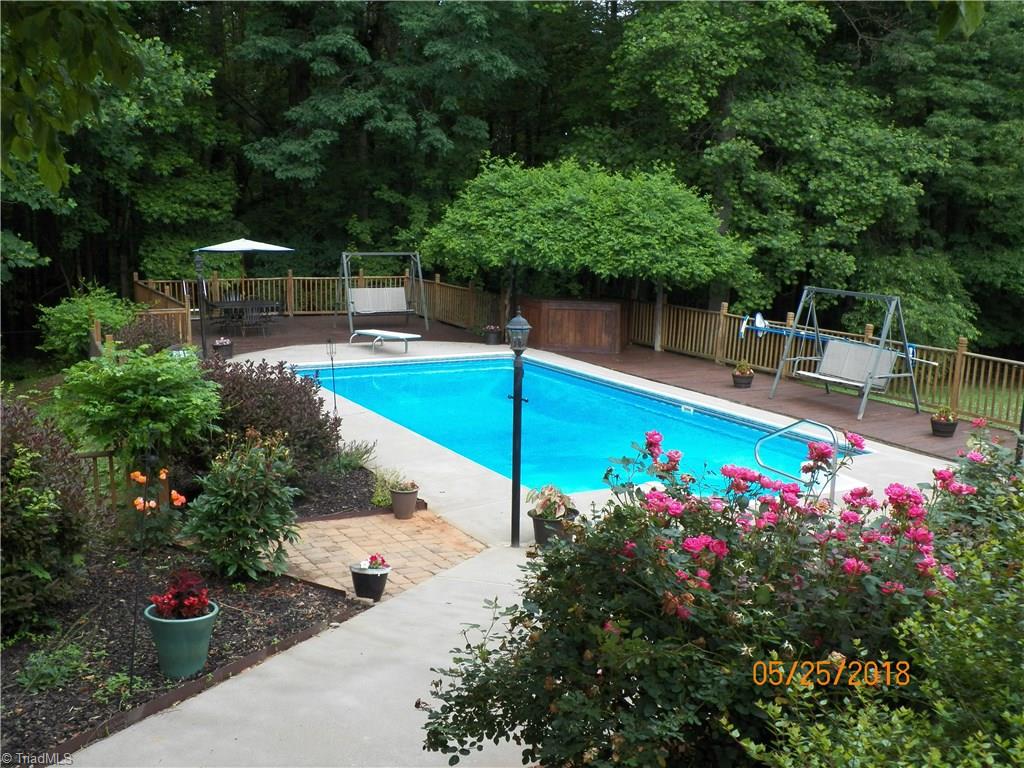 8630 Haw River Road Oak Ridge, NC 27310 - Photo 4 of 30