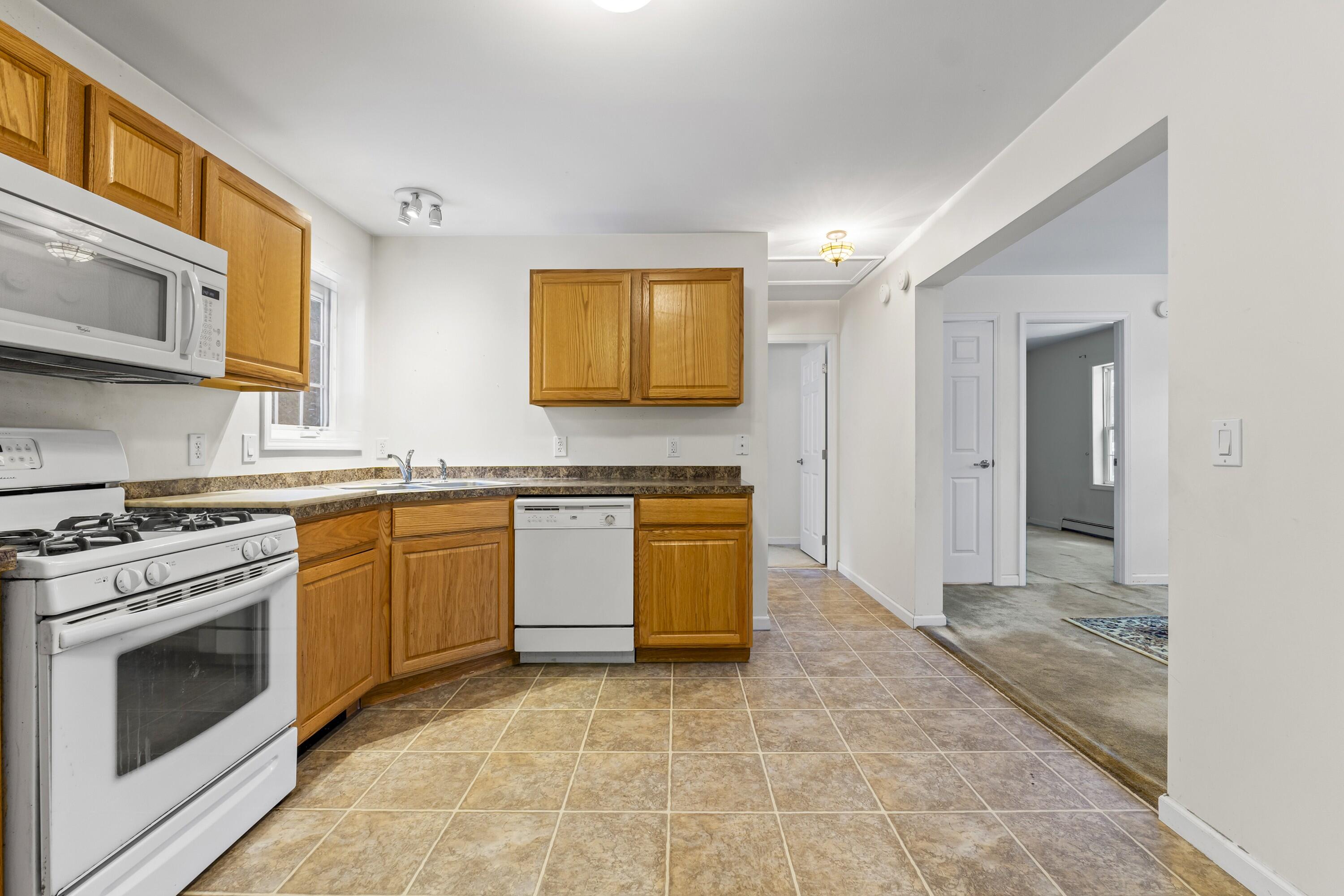 605 Lower Guinea Road Lebanon, ME 04027 - Photo 18 of 55 Kitchen
