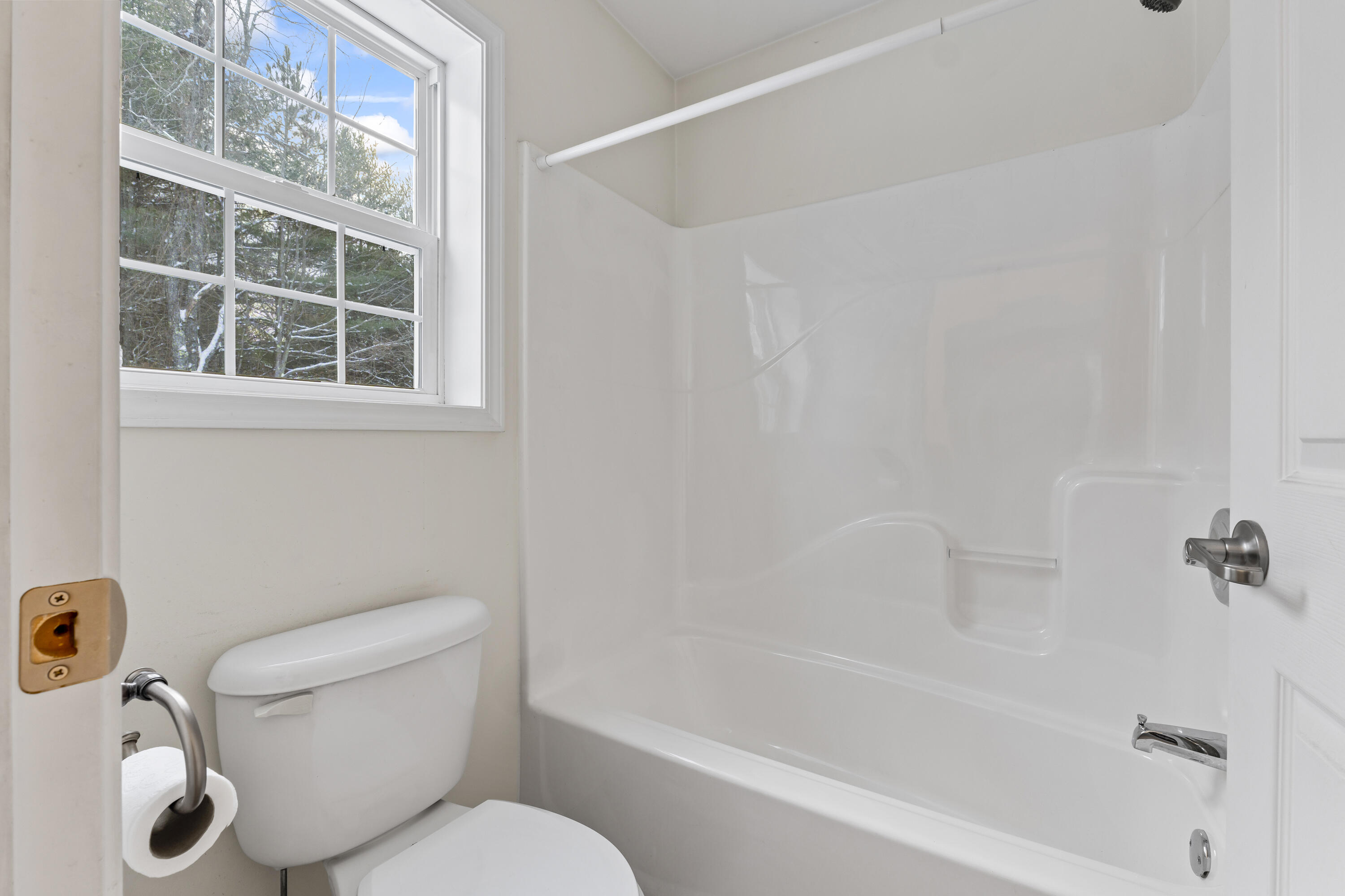 605 Lower Guinea Road Lebanon, ME 04027 - Photo 26 of 55 Primary Bath