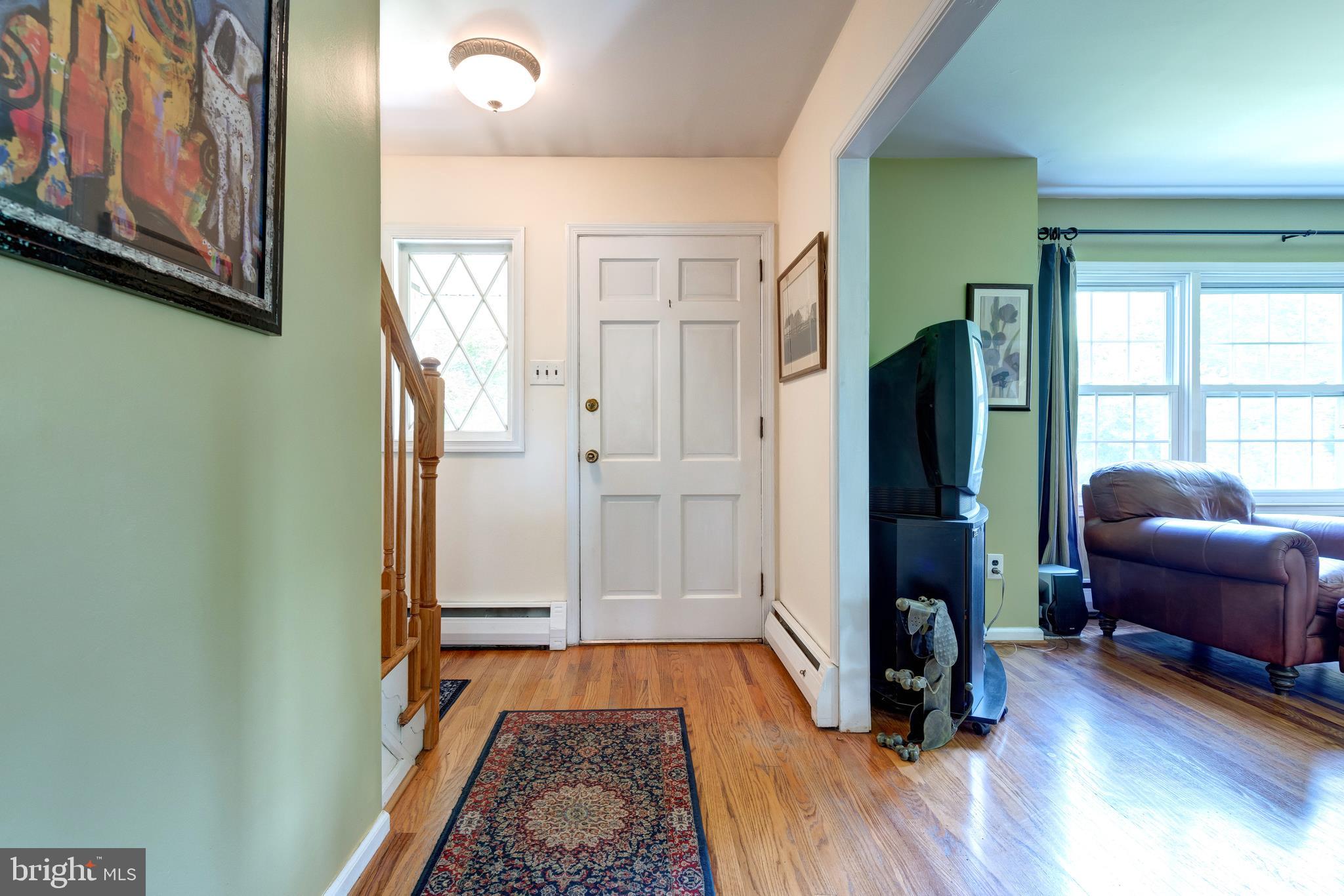 114 Crump Road Exton, PA 19341 - Photo 4 of 24 Gallery Image 4