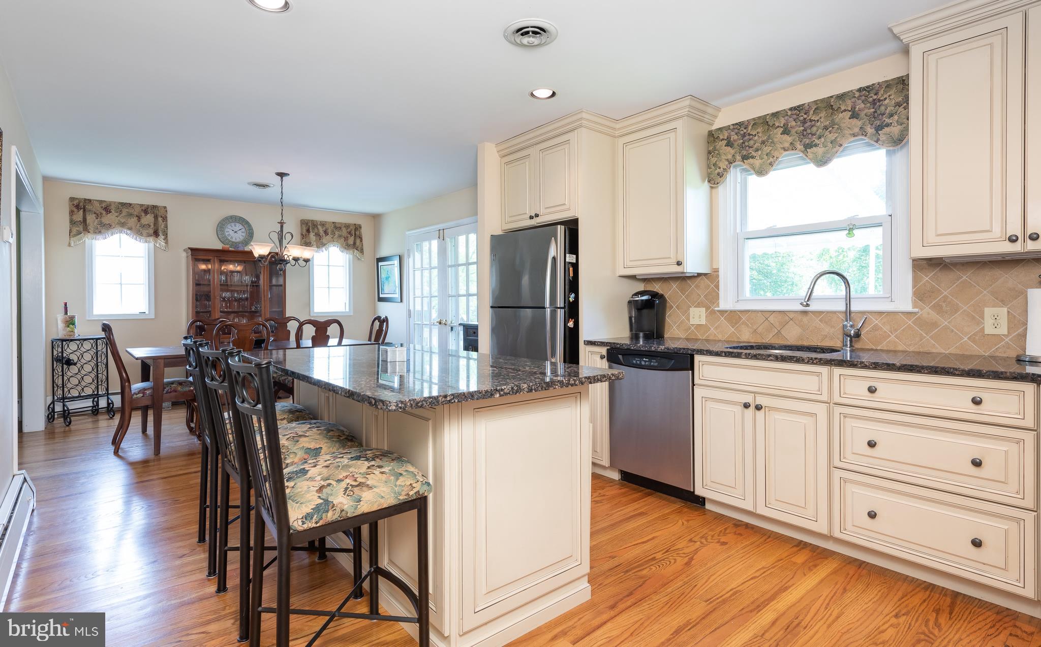 114 Crump Road Exton, PA 19341 - Photo 8 of 24 Gallery Image 8