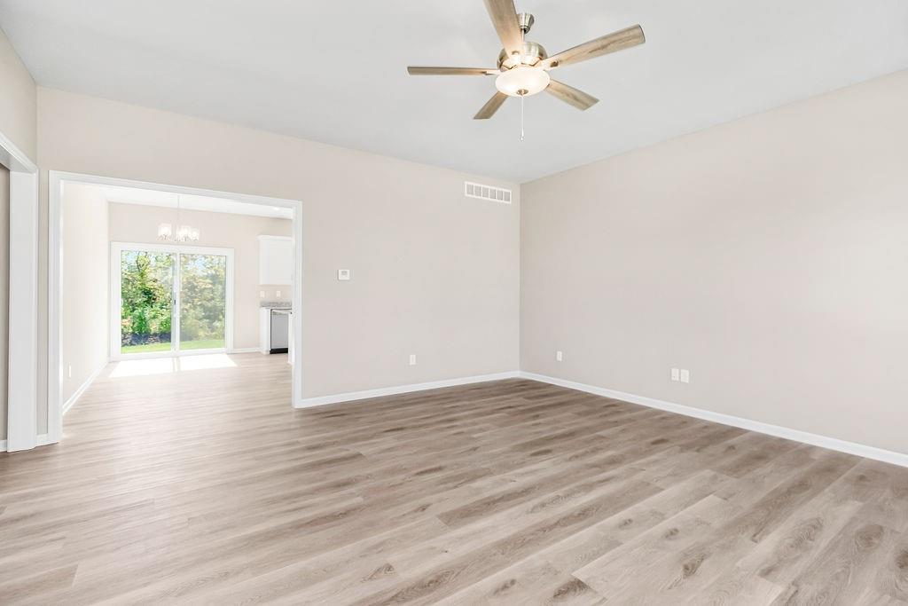 703 Wood Sage Court Raymore, MO 64083 - Photo 8 of 30