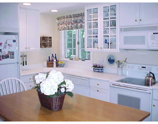 1 Revolutionary Road Acton, MA 01720 - Photo 3 of 10 Gallery Image 3