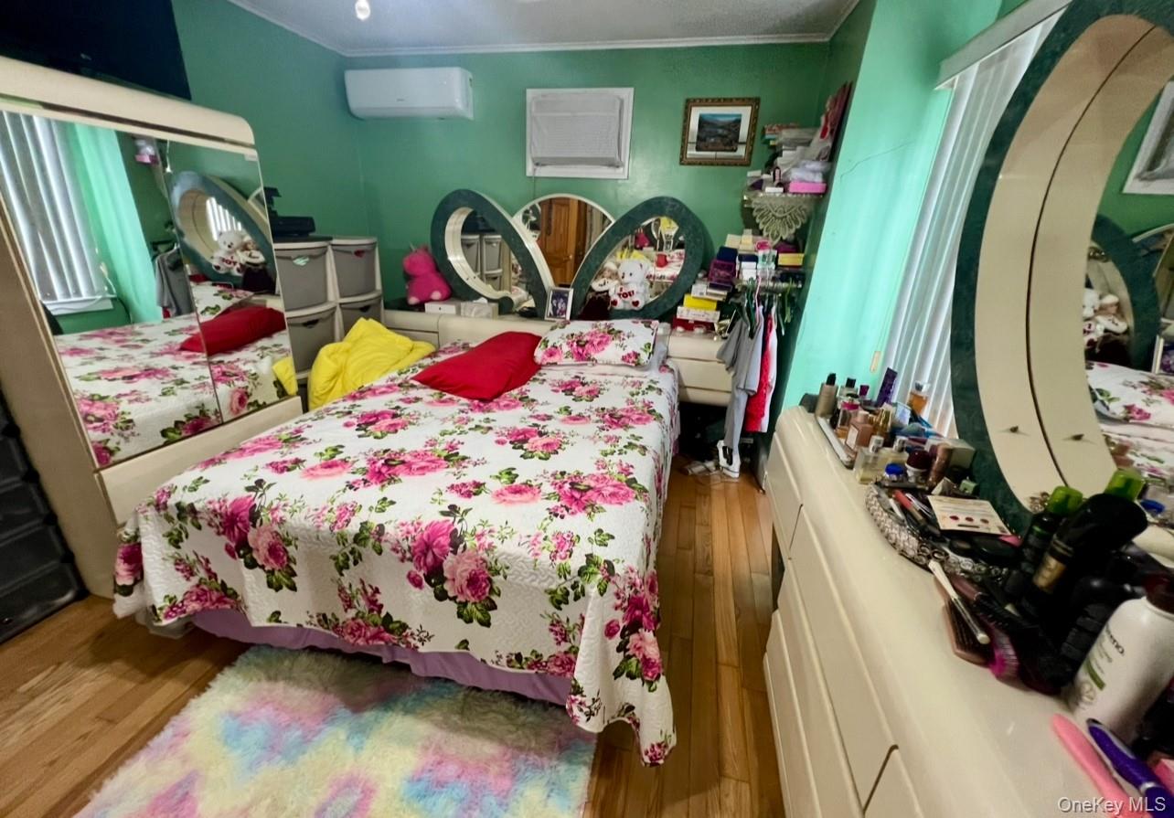 93-53 207th Street Queens, NY 11428 - Photo 33 of 36